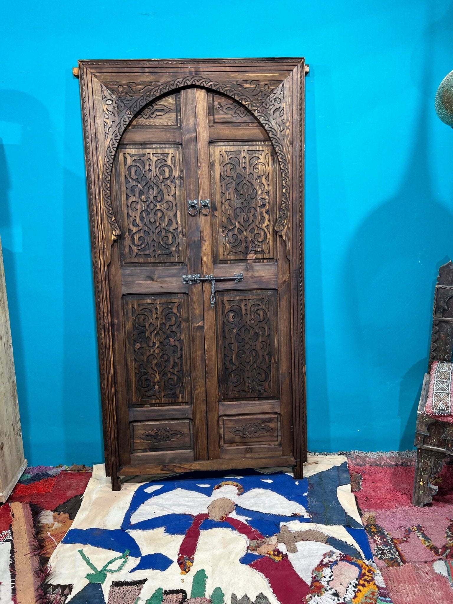 Wooden Double Carved Door , Amazing front door sale , Unique old carved antique door .