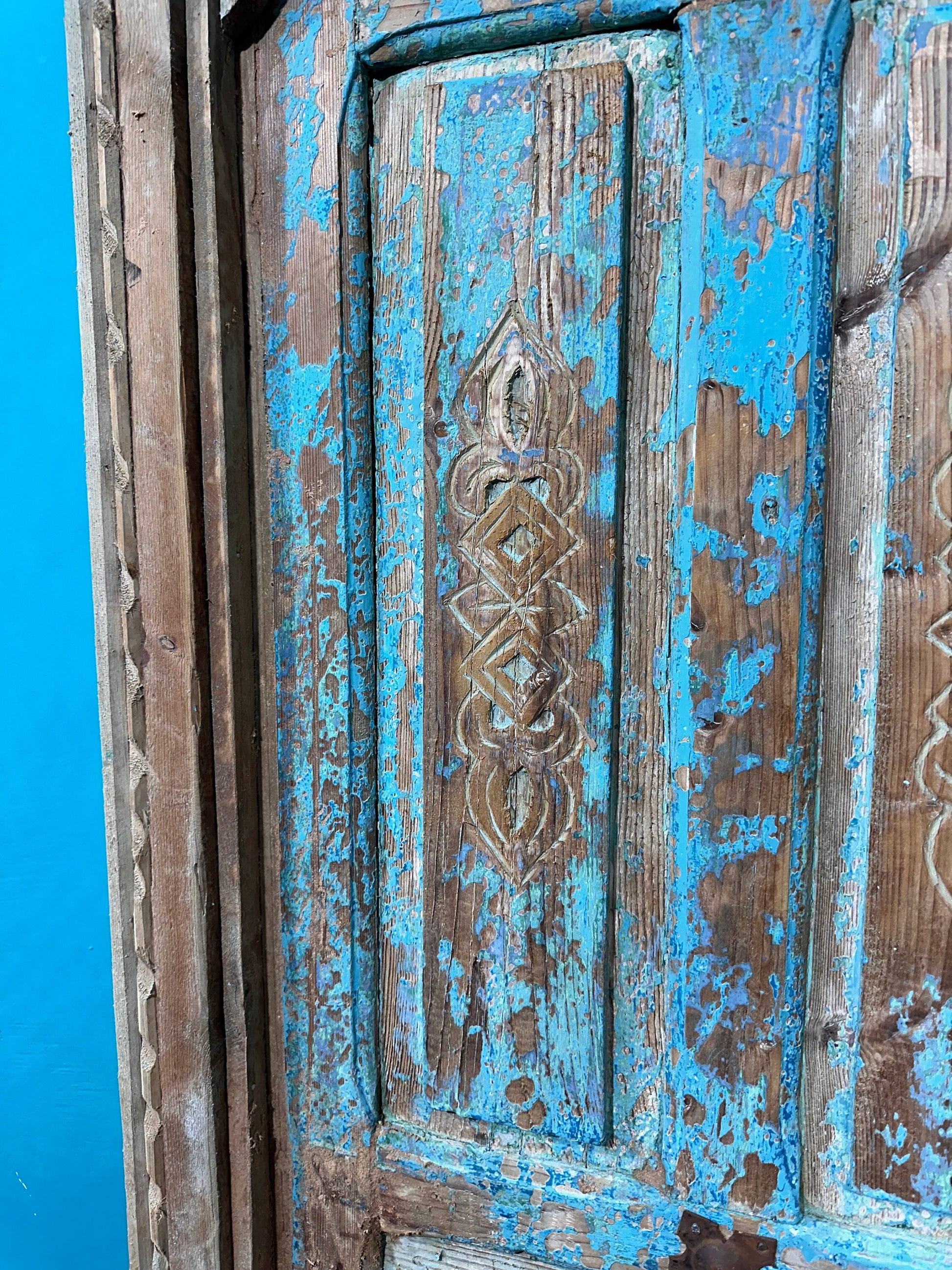 NoW WITH FREE SHIPPiNG - UNIQUE Hand Carved Old Beautiful Wooden Door, Moroccan Vintage Door.